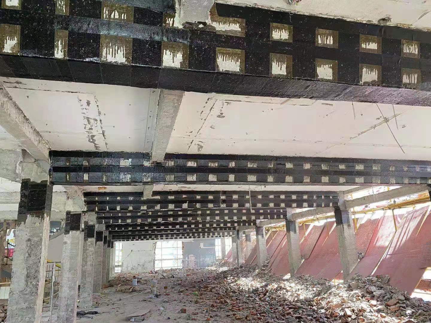 嘉鱼碳纤维加固对症处理好房屋